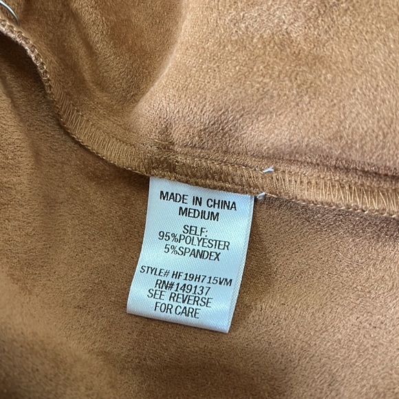 NWT Brown Faux Suede Skirt with Pockets! - Picture 6 of 6